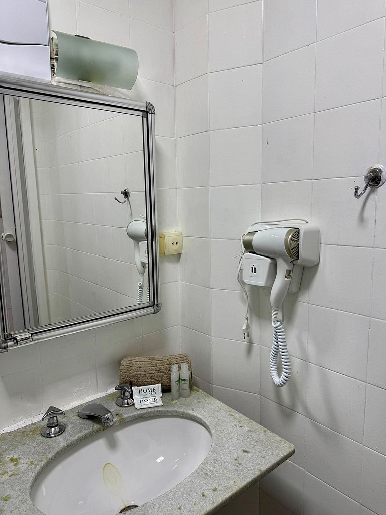 Loft entre Copacabana e Ipanema SF228-415
