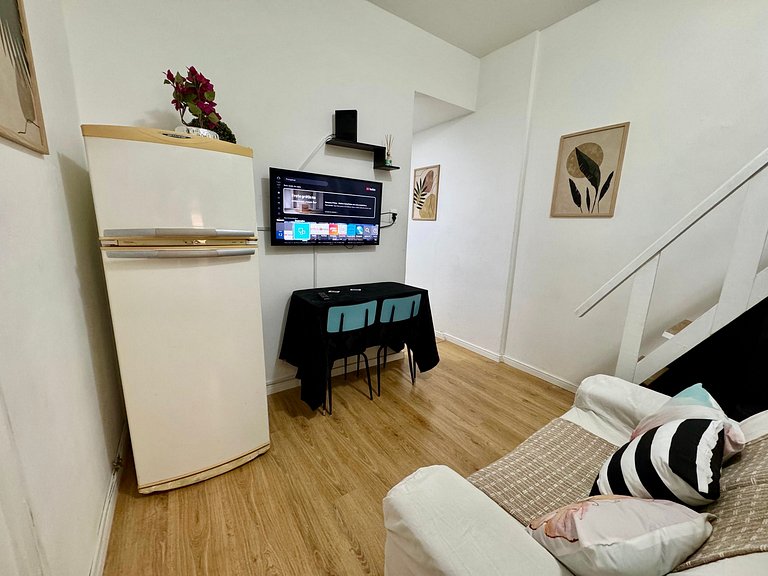 Loft entre Copacabana e Ipanema SF228-415