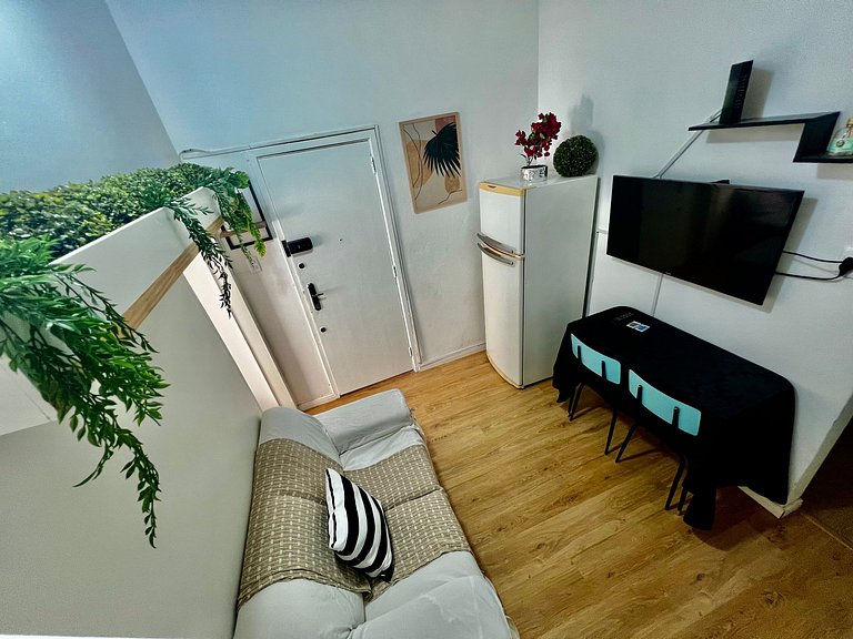Loft entre Copacabana e Ipanema SF228-415