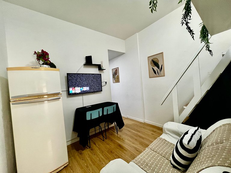 Loft entre Copacabana e Ipanema SF228-415
