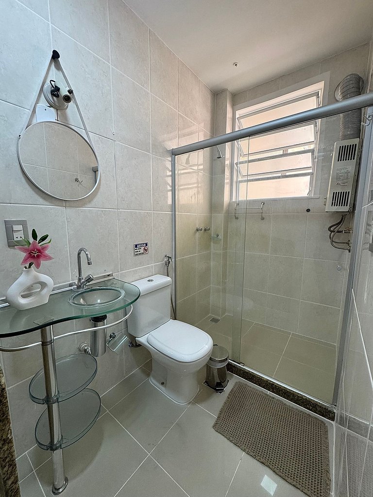Suíte com Jacuzzi 2 Quartos e Praia - PGB58-604