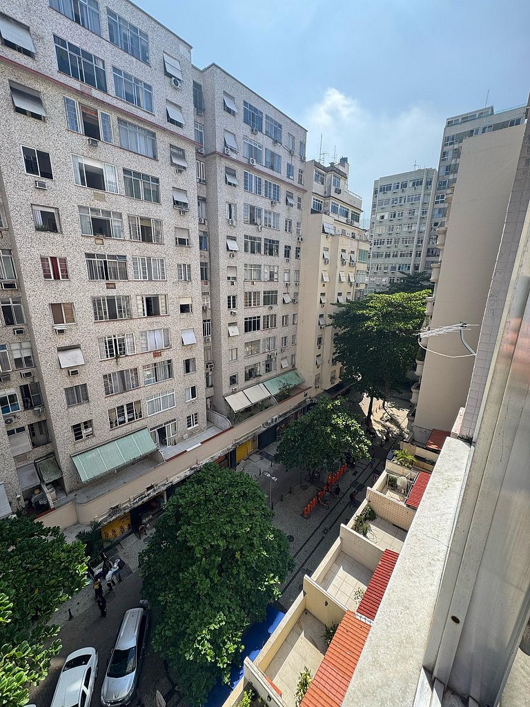 Próximo ao Copacabana Palace Posto 3