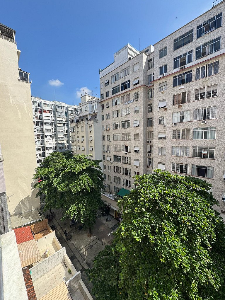 Próximo ao Copacabana Palace Posto 3