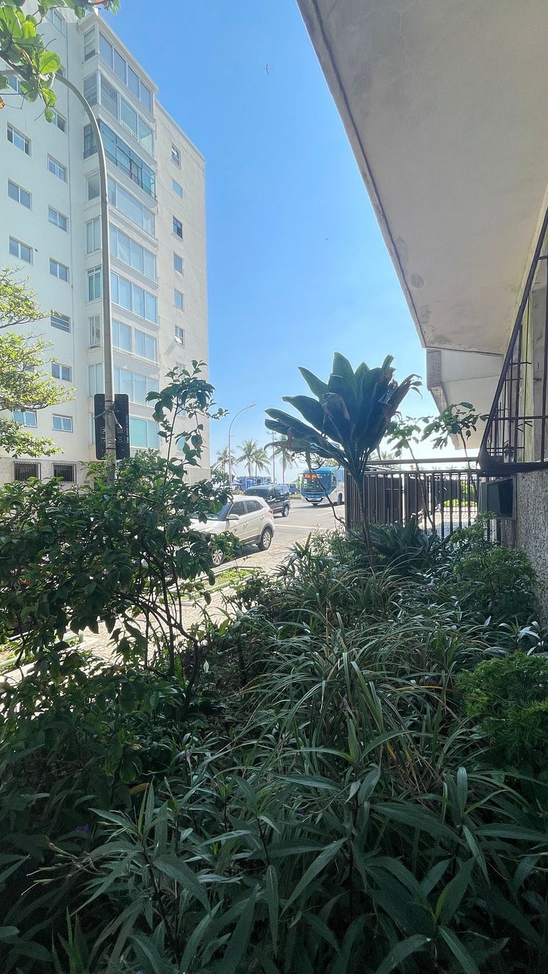 Studio no Arpoador a 1 Minutos da Praia FO240-303