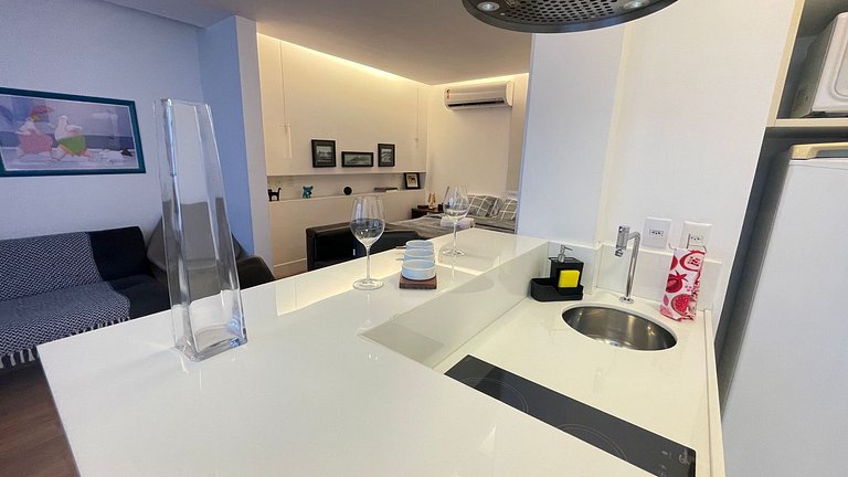 Studio no Arpoador a 1 Minutos da Praia