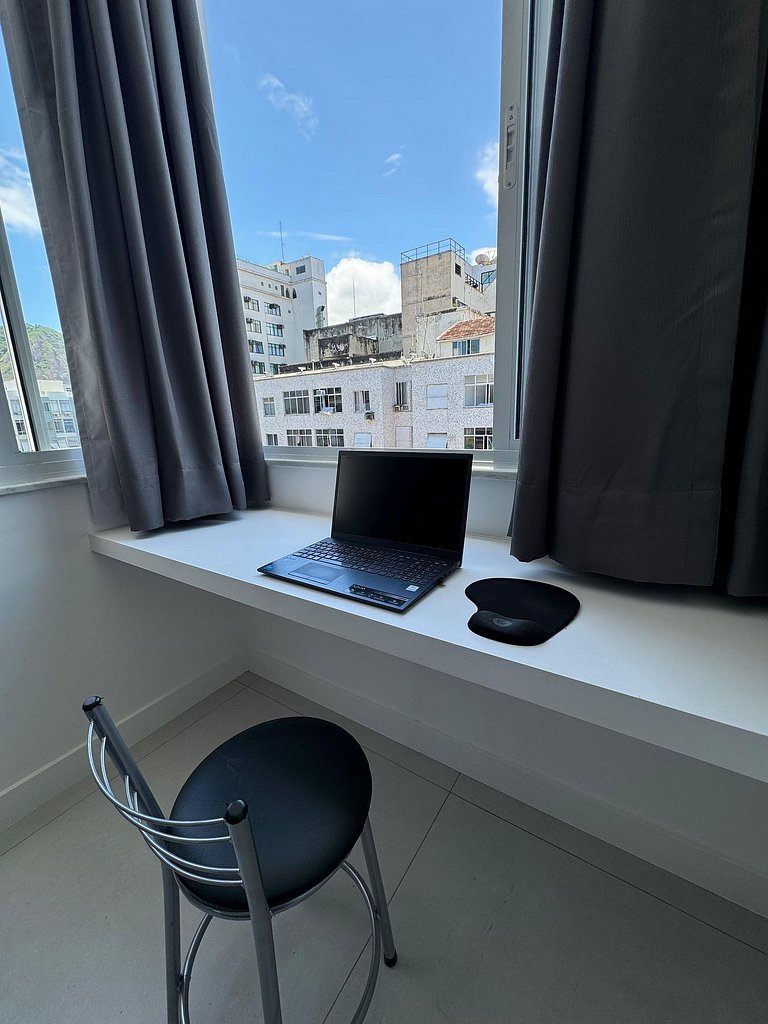Próximo ao Copacabana Palace Areia e Mar