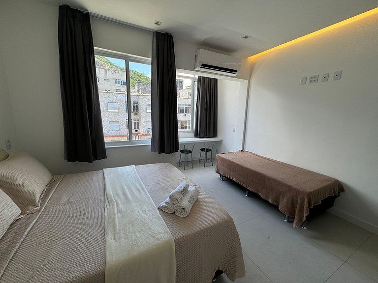Próximo ao Copacabana Palace Areia e Mar - YR19I