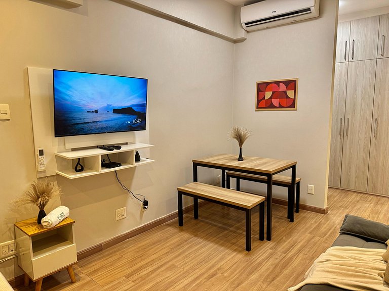 Studio Moderno a 5 Minutos da Praia - NSC371702