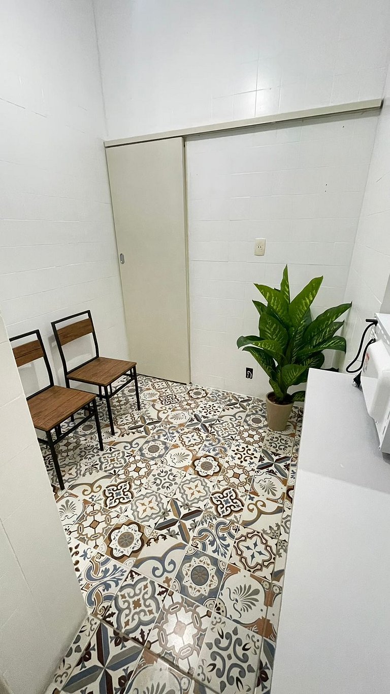 Amplo 2 Quartos e Estacionamento