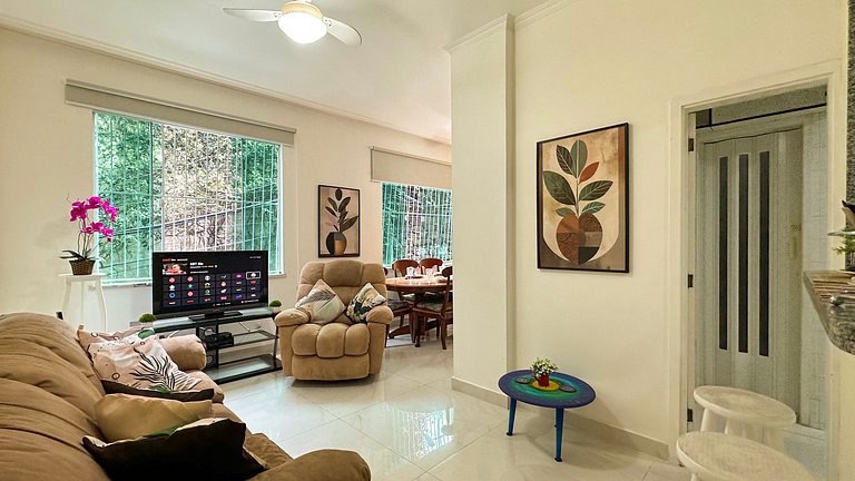 Duplex 2 Quartos 2 Banheiros no Posto 6 BC537-607