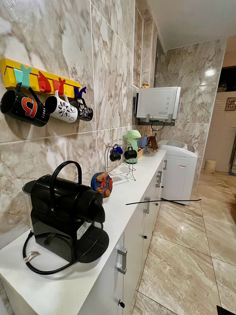 2 Quartos 8 Pessoas a 3 minutos da Praia