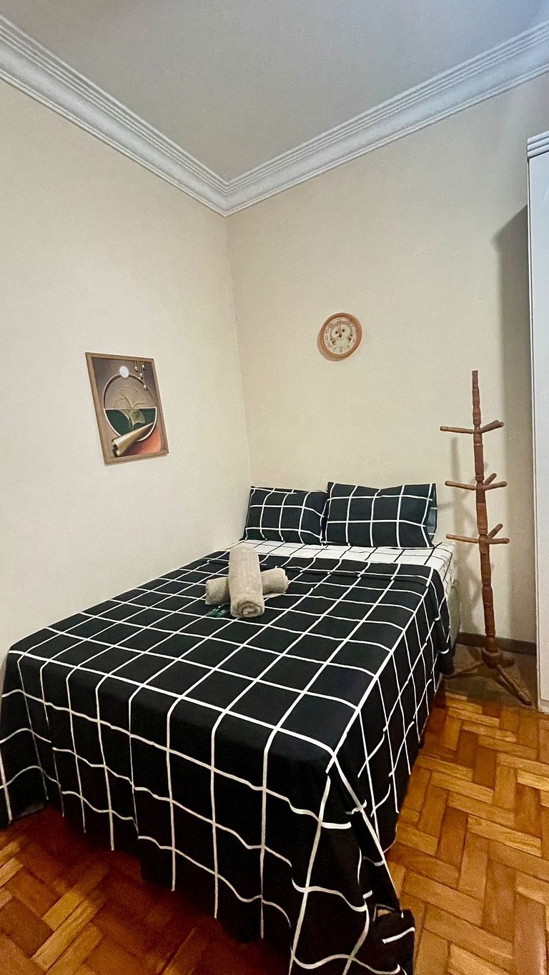 2 Quartos 8 Pessoas a 3 minutos da Praia - DF411009