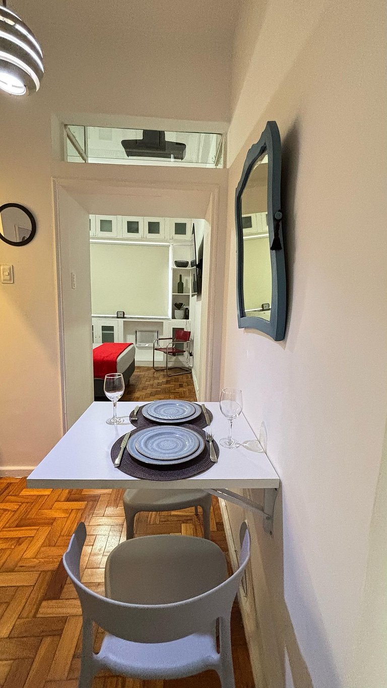 Loft Moderno Versátil a 7 Minutos Praia