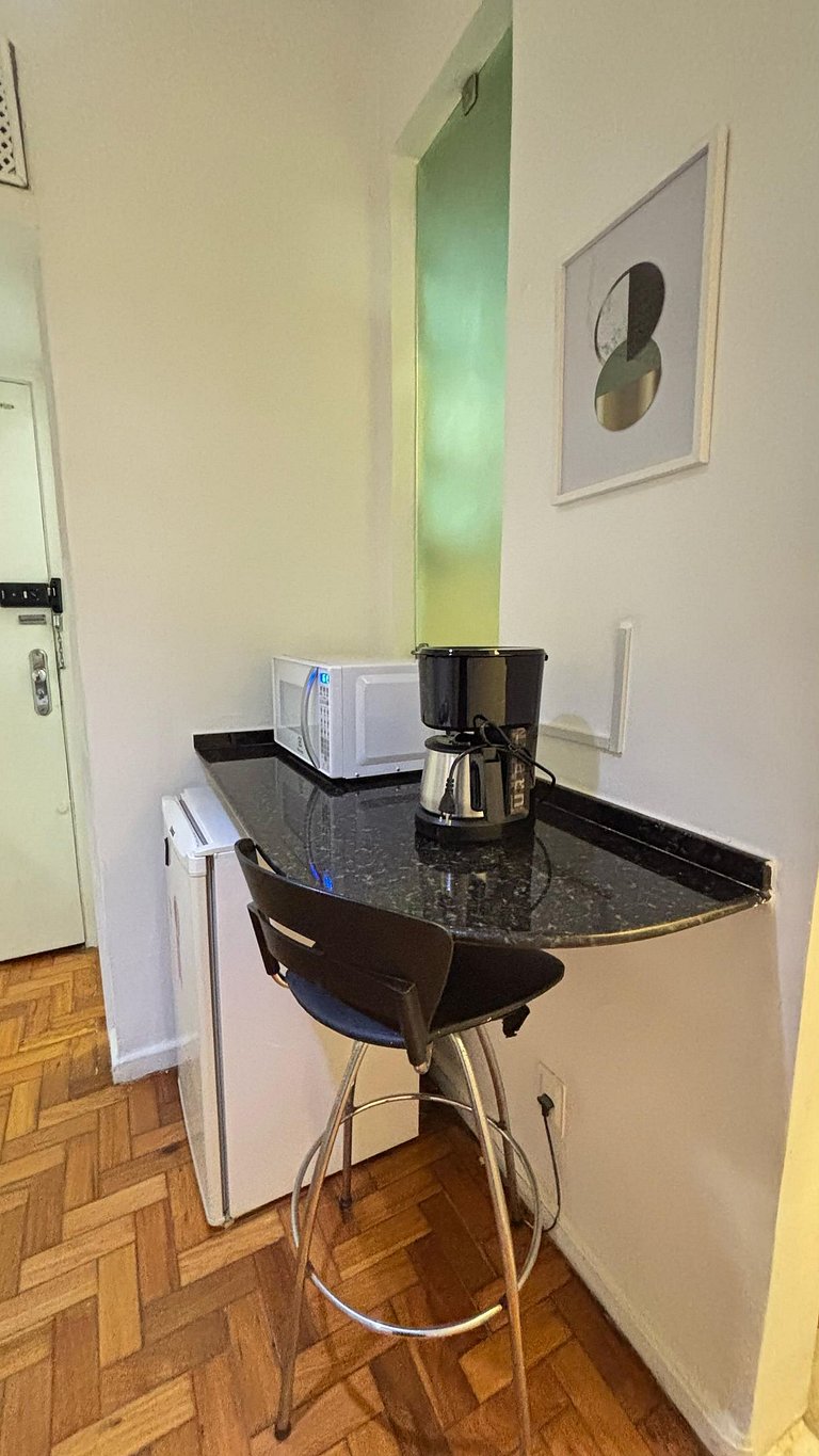 Loft Moderno Versátil a 7 Minutos Praia
