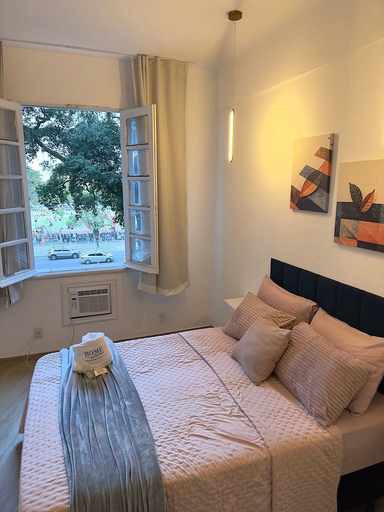 Linda Vista da Praça Paris na Glória AS232-301