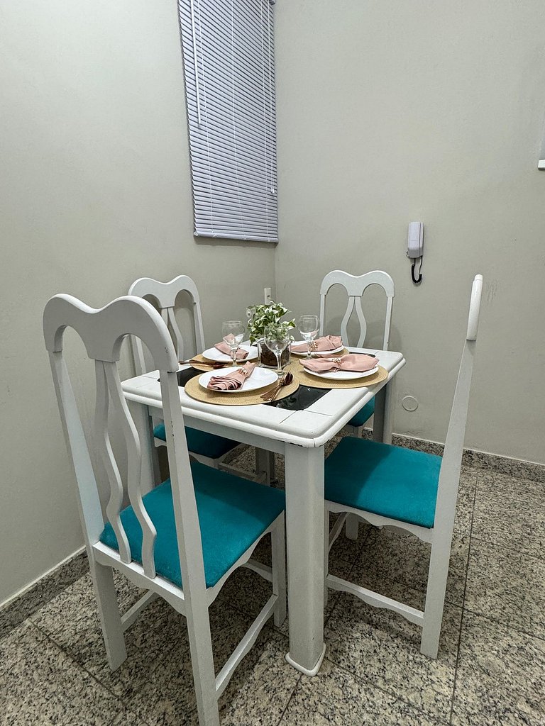 Conforto na Quadra da Praia Posto 5 NSC1137-1203
