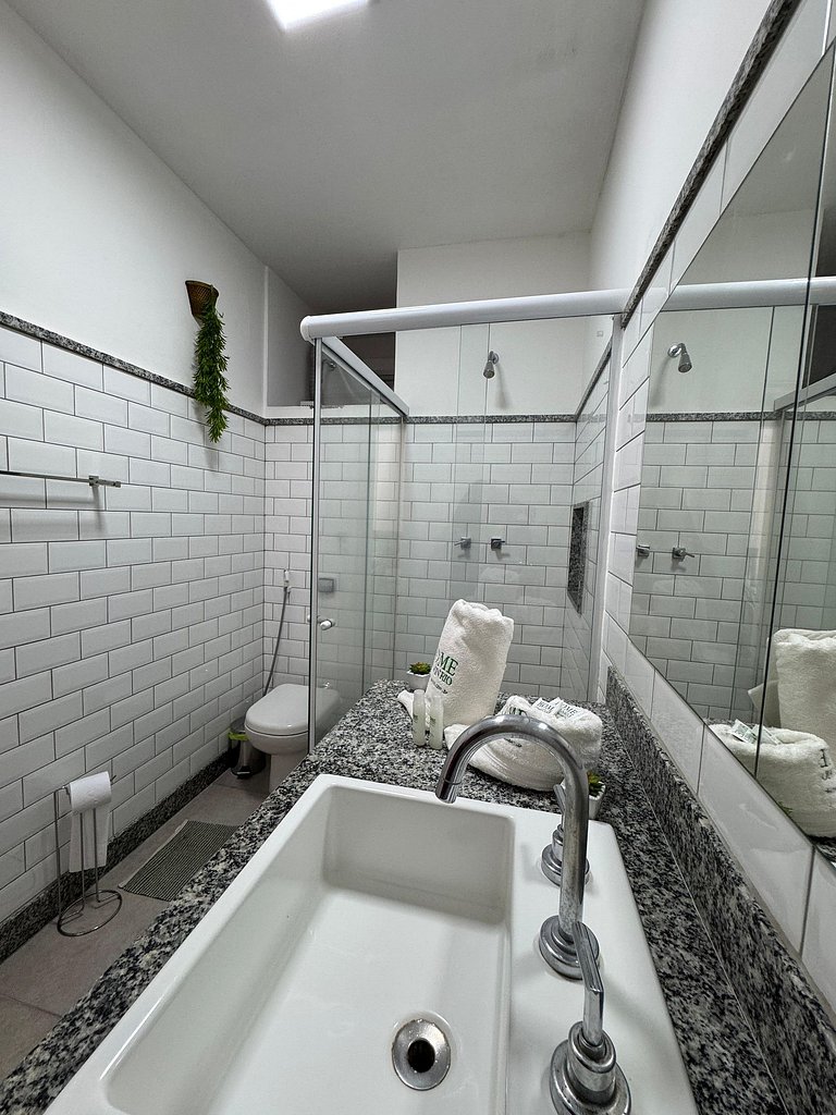 Exclusividade 50 metros da Praia Posto 6