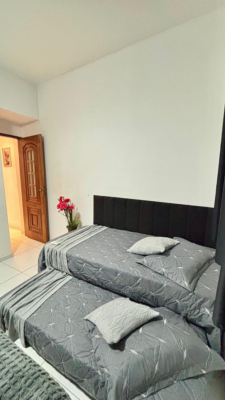Na Quadra da Praia Posto 5 NSC1141-9