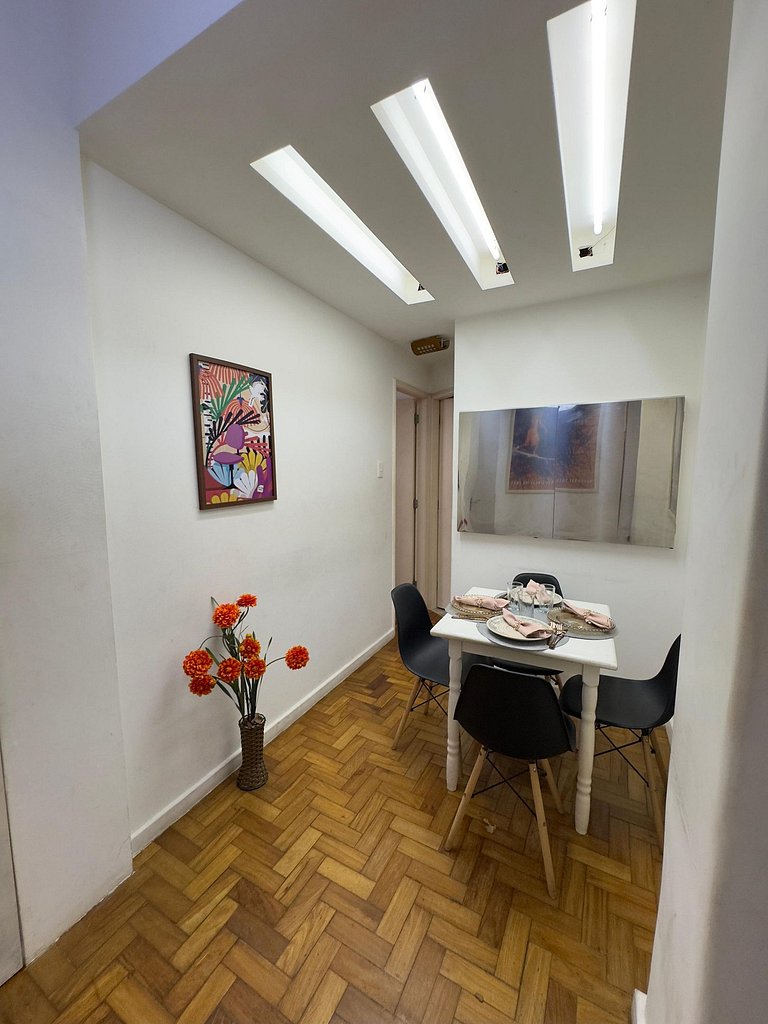 2 Quartos a 300 Metros da Praia Posto 4