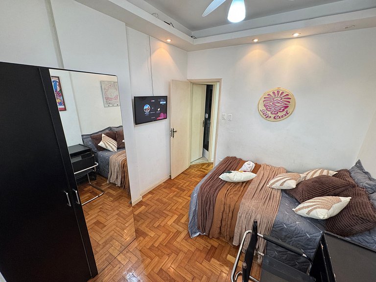 2 Quartos a 300 Metros da Praia Posto 4