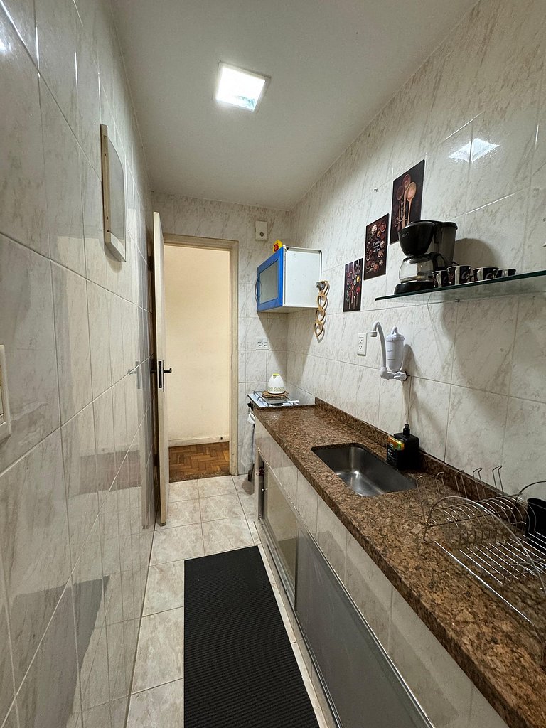 2 Quartos a 300 Metros da Praia Posto 4 - YR64I