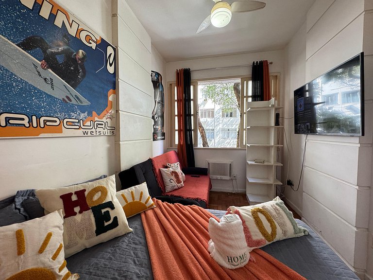 2 Quartos a 300 Metros da Praia Posto 4 - YR64I