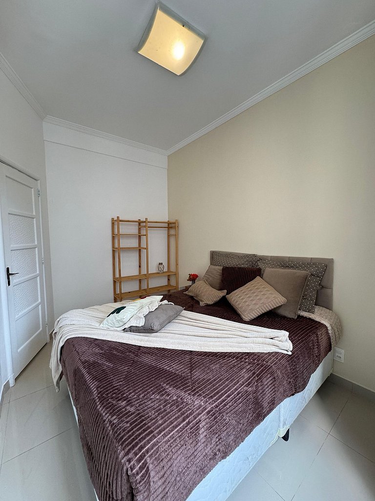 Vista Mar 2 Quartos 2 Banheiros na Gloria AS232-8