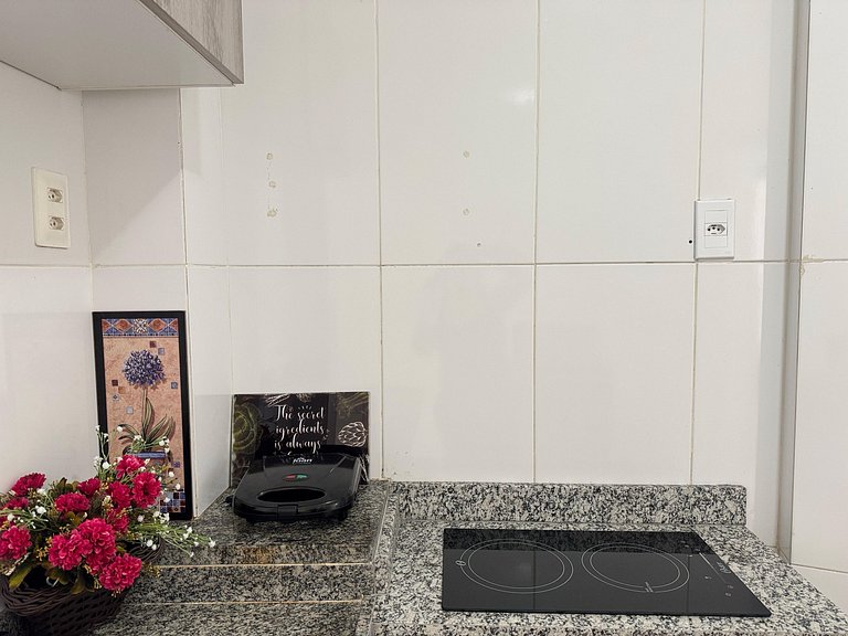 Vista Mar 2 Quartos 2 Banheiros na Gloria AS232-8