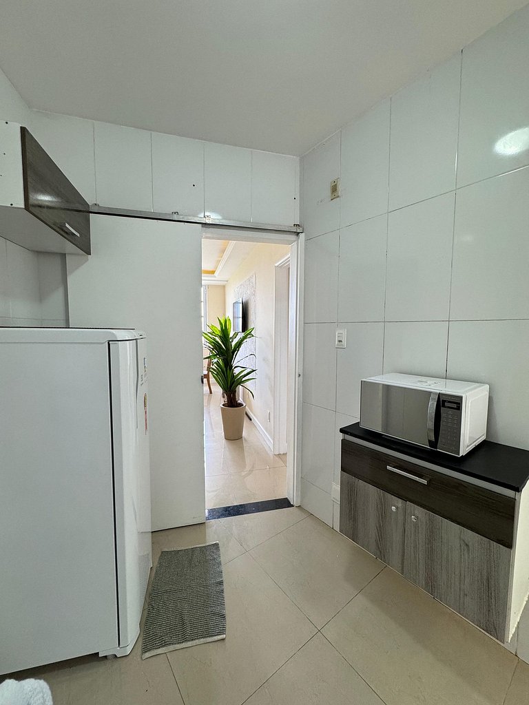 Vista Mar 2 Quartos 2 Banheiros na Gloria AS232-8