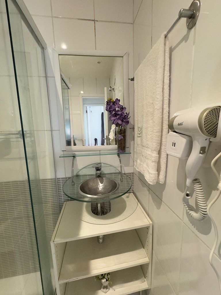 Amplo Com 2 Quartos ao Lado do Metrô BC577-602