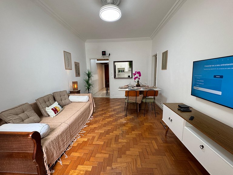 Amplo Com 2 Quartos ao Lado do Metrô BC577-602