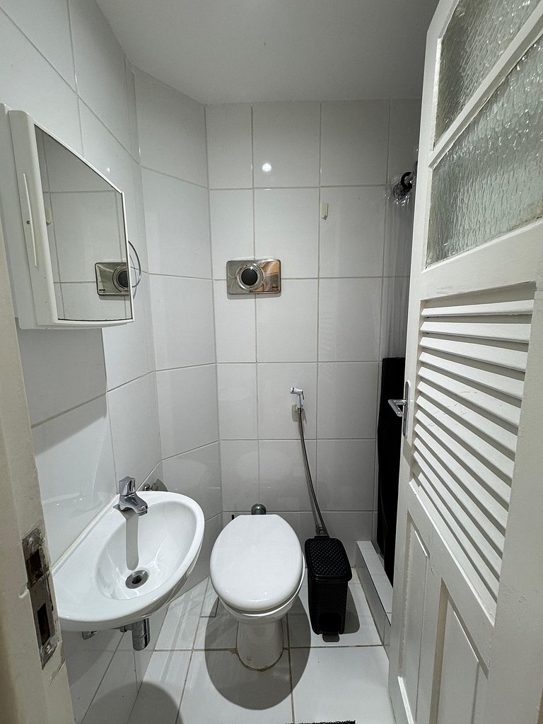 Amplo Com 2 Quartos ao Lado do Metrô BC577-602