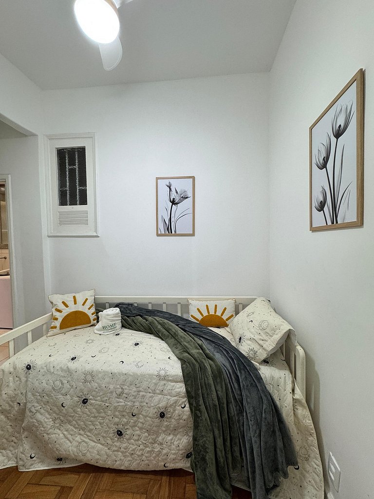 Amplo Com 2 Quartos ao Lado do Metrô BC577-602