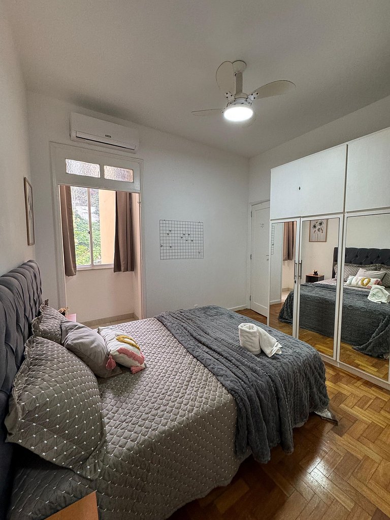 Amplo Com 2 Quartos ao Lado do Metrô BC577-602