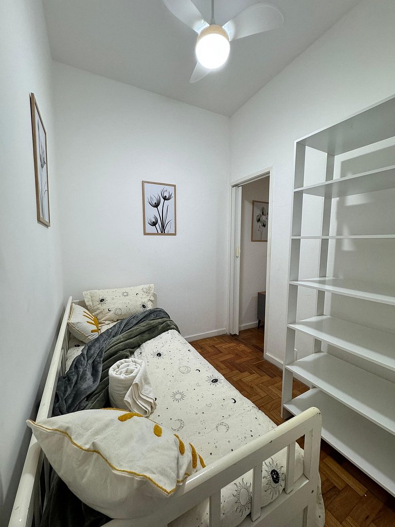 Amplo Com 2 Quartos ao Lado do Metrô BC577-602