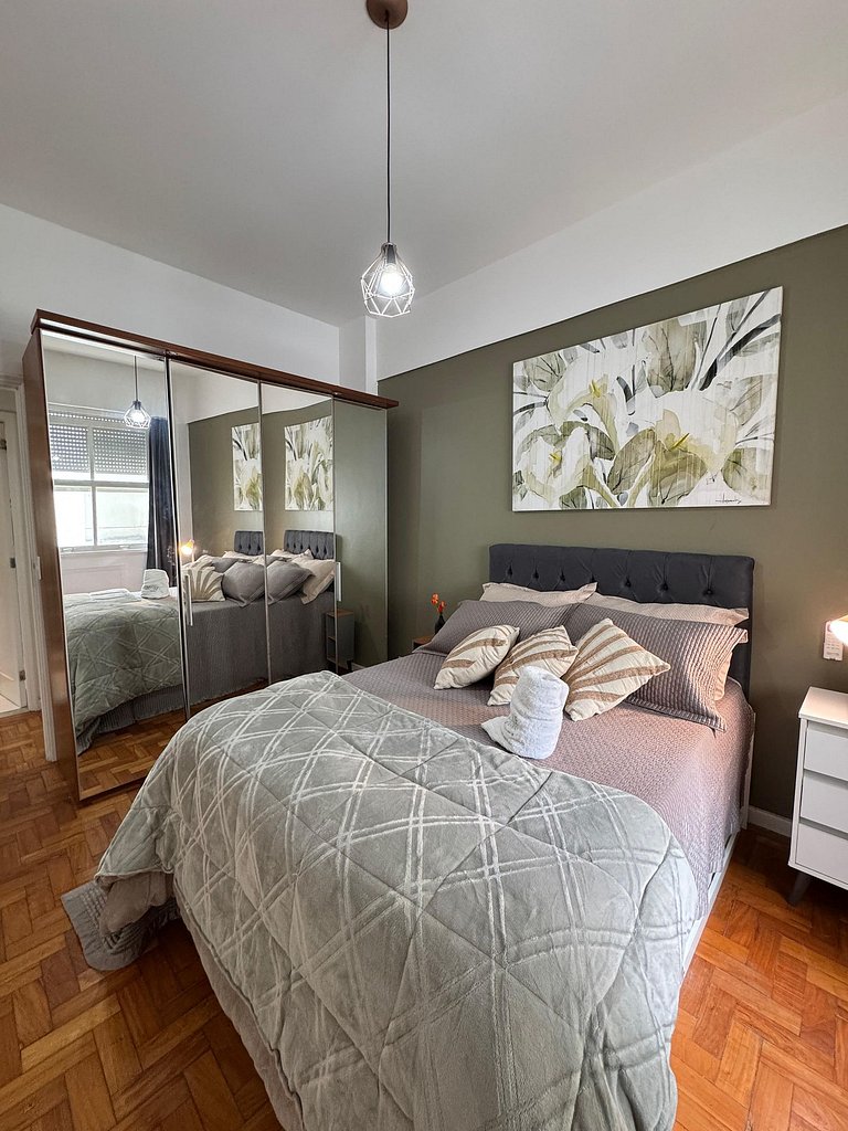 Amplo Com 2 Quartos ao Lado do Metrô BC577-602