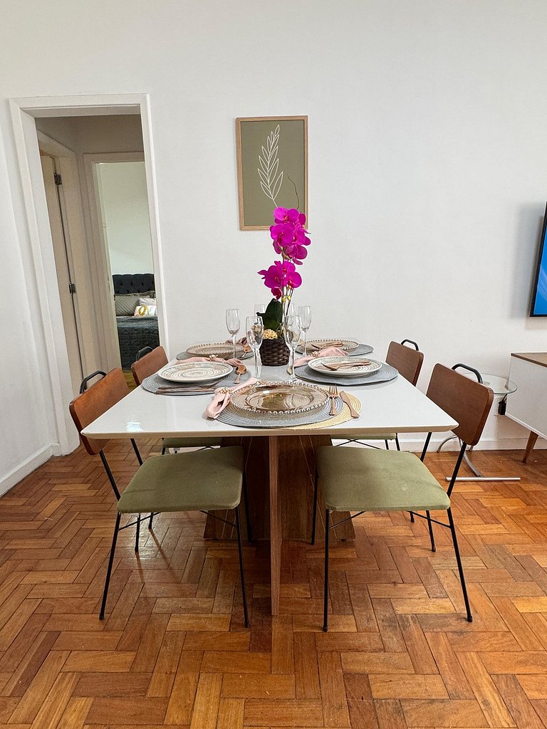 Amplo Com 2 Quartos ao Lado do Metrô BC577-602