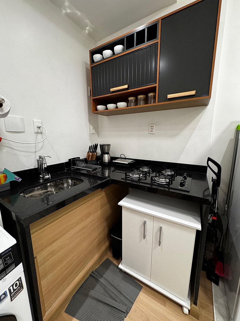 Studio Completo a 3 Minutos da Praia HG66-1212
