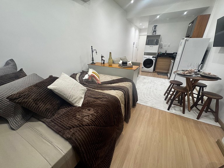 Studio Completo a 3 Minutos da Praia