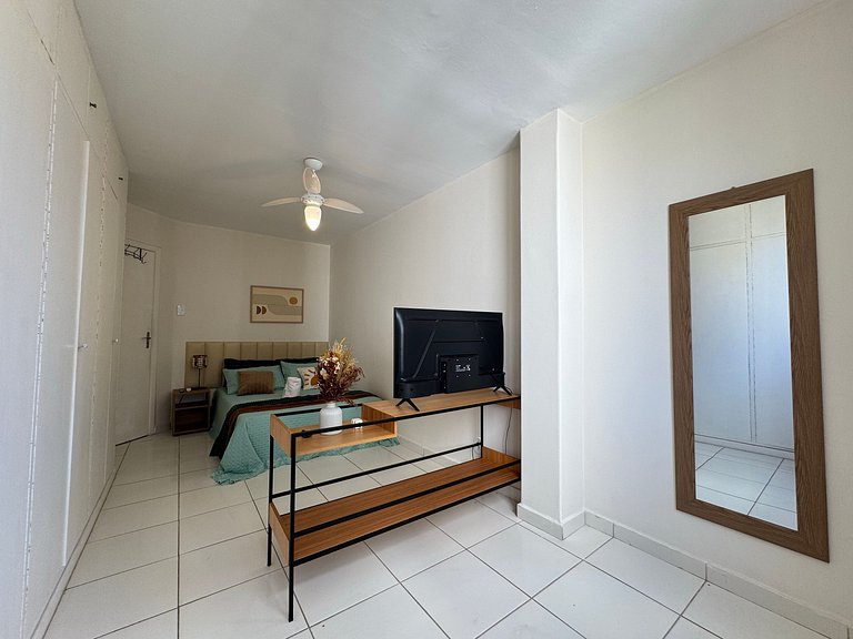 Espaçoso com 2 quartos 3 Minutos da Praia A16-1101