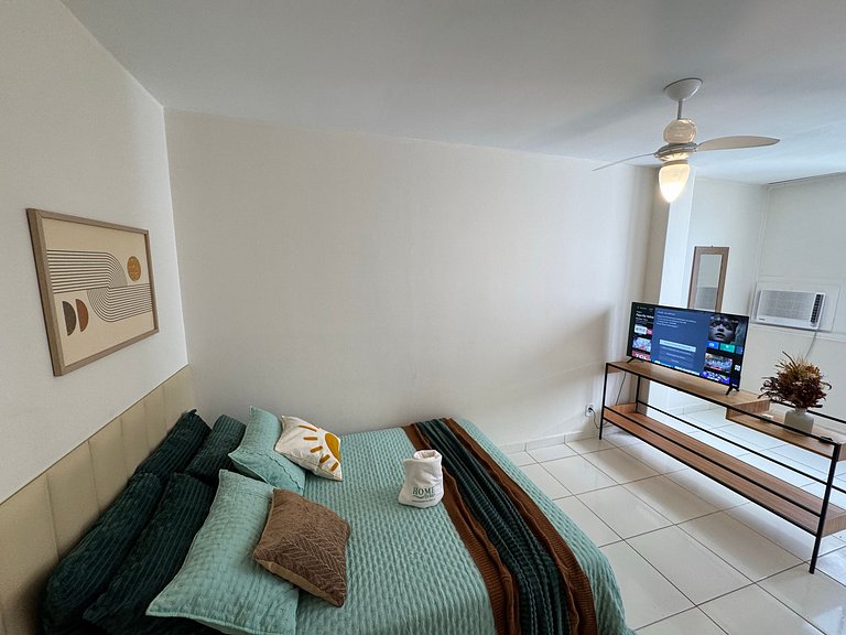 Espaçoso com 2 quartos 3 Minutos da Praia
