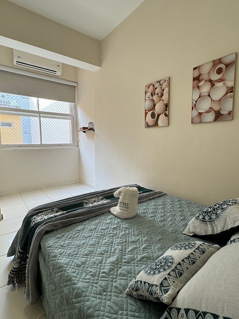 Espaçoso com 2 quartos 3 Minutos da Praia