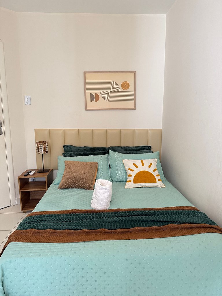 Espaçoso com 2 quartos 3 Minutos da Praia