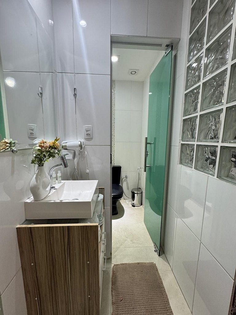 A 3 Minutos da Praia Posto 2 CM13-603