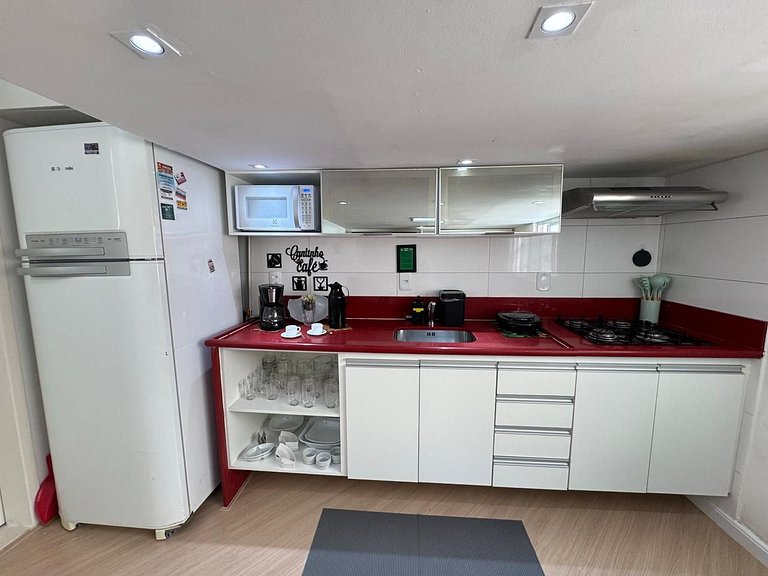 Estúdio Com Mesanino 2 minutos da Praia 236-306