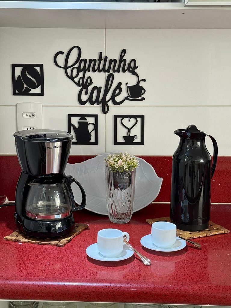 Estúdio Com Mesanino 2 minutos da Praia 236-306