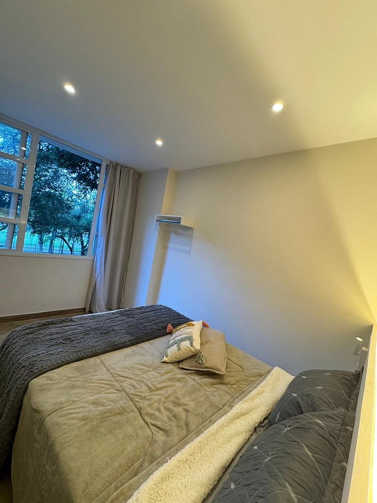 Otimo 2 Quartos na Gloria AS232-302