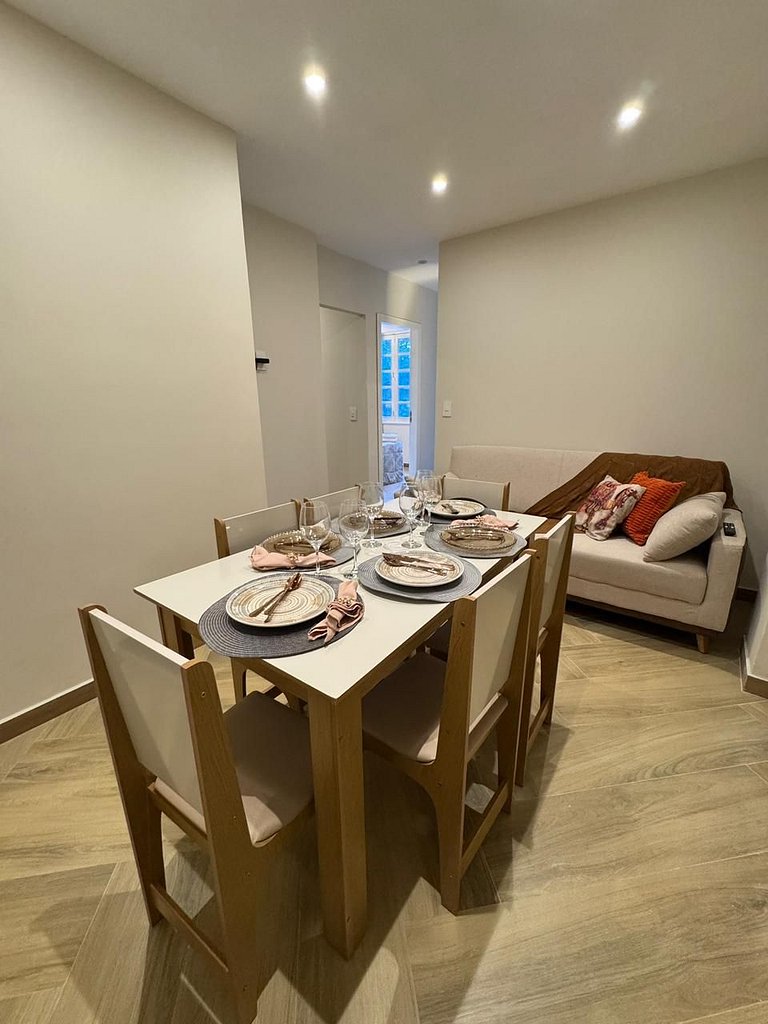 Otimo 2 Quartos na Gloria AS232-302