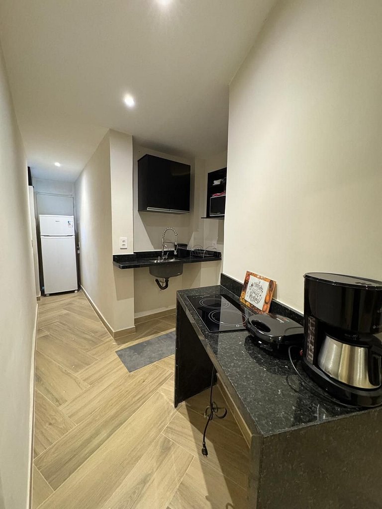 2 Quartos Vista Mar na Praça Paris Gloria 232-403