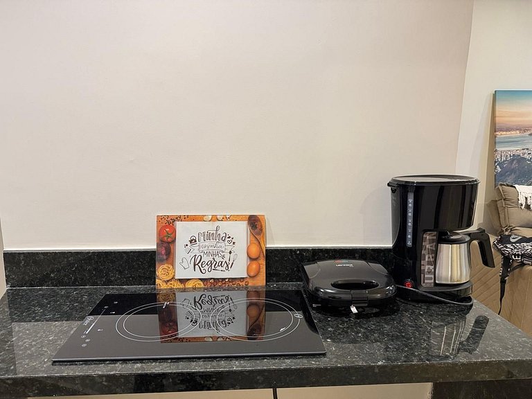 2 Quartos Vista Mar na Praça Paris Gloria 232-403